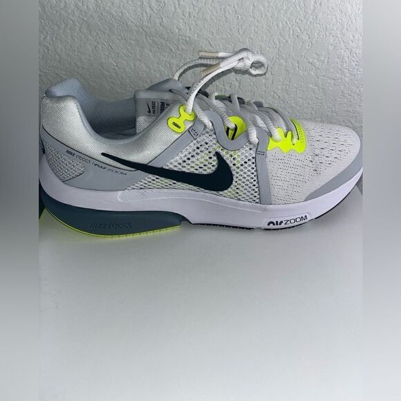 NWT Nike Zoom Prevail  - Picture 9 of 12